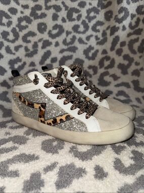 Women's Gianni Bini Glitter High-Top Sneaker with Leopard Trim - 8